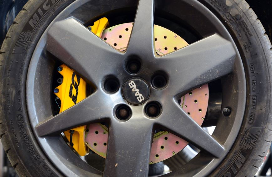 D2 Racing 330mm 8-dugattyús sport első fékszett