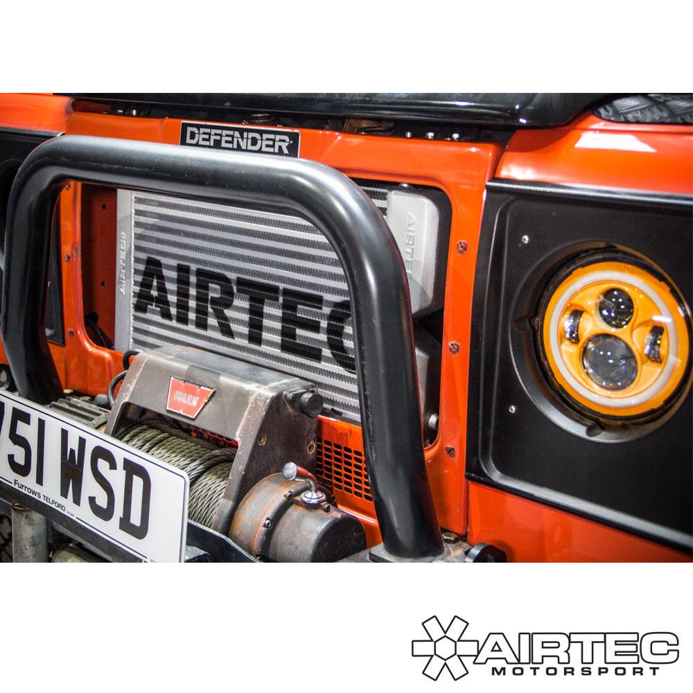 AIRTEC Motorsport előrehozott tuning intercooler LAND ROVER Defender 300