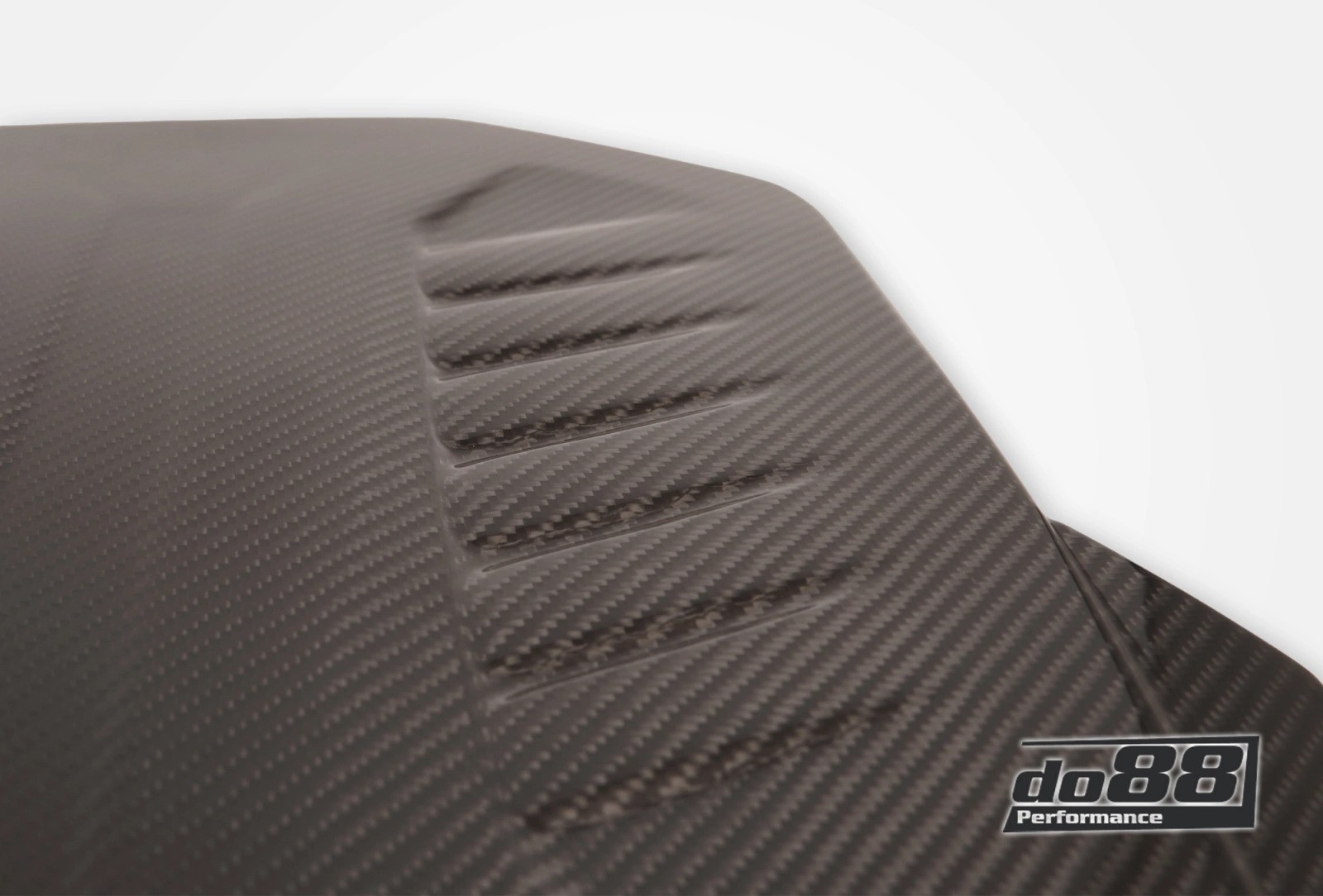 do88 Carbon fiber engine cover, BMW F-Serie (B58)