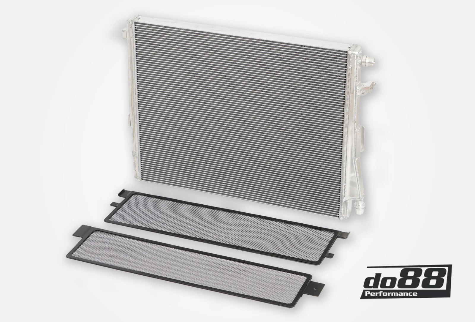 do88 első intercooler vízhűtő radiator, BMW M2 M3 M4 G80 G82 G87 (S58)