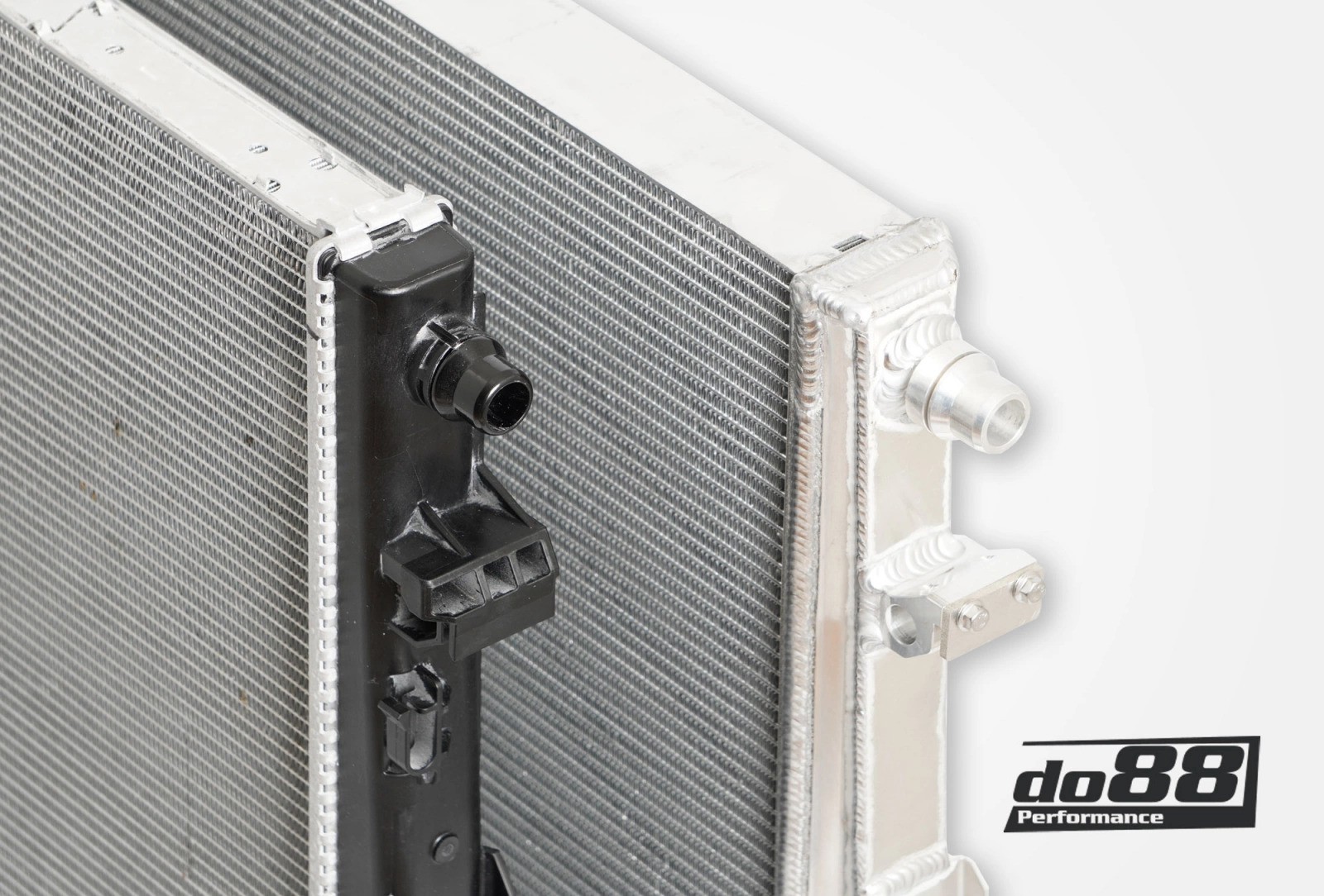 do88 első intercooler vízhűtő radiator, BMW M2 M3 M4 G80 G82 G87 (S58)