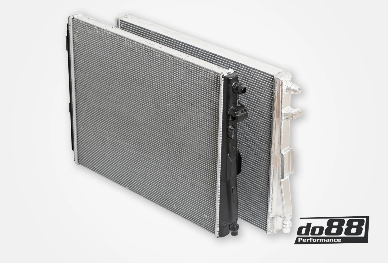 do88 első intercooler vízhűtő radiator, BMW M2 M3 M4 G80 G82 G87 (S58)