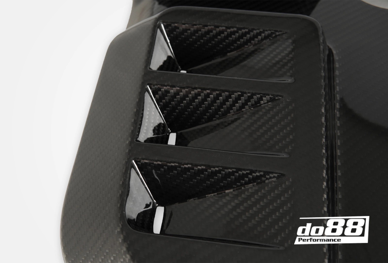 do88 Carbon fiber engine cover, BMW M2 M3 M4 G80 G82 G87 (S58)