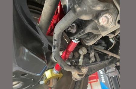 DNA Racing Sport Rear Lower Adjustable Toe Tie Rod Kit TOYOTA Yaris GR 2020- DNA Racing Sport Rear Lower Adjustable Toe Tie Rod Kit TOYOTA Yaris GR 2020-